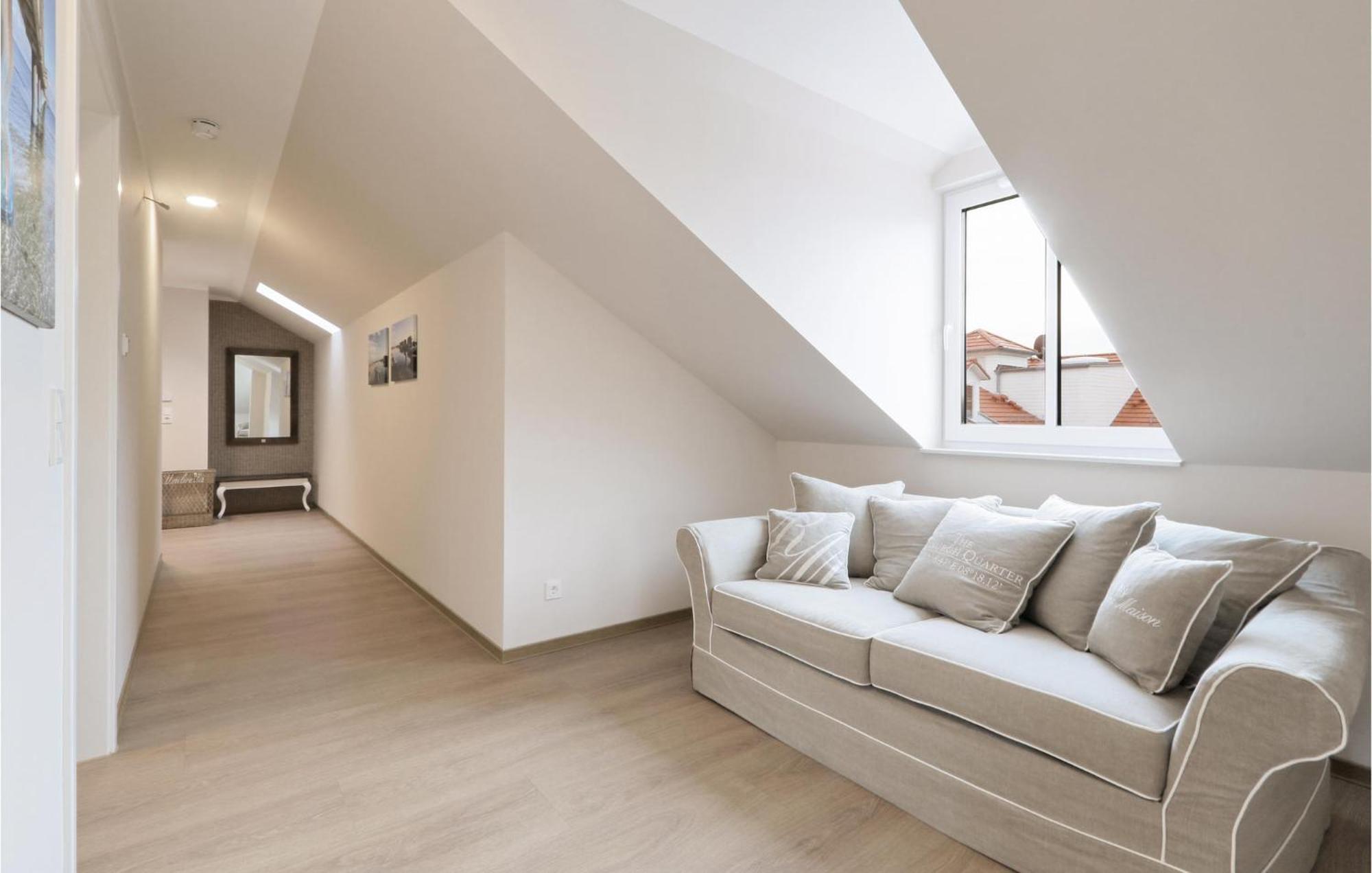 Stunning apartment in Ostseebad Boltenhagen with 1 Bedrooms, Sauna&WiFi Buitenkant foto