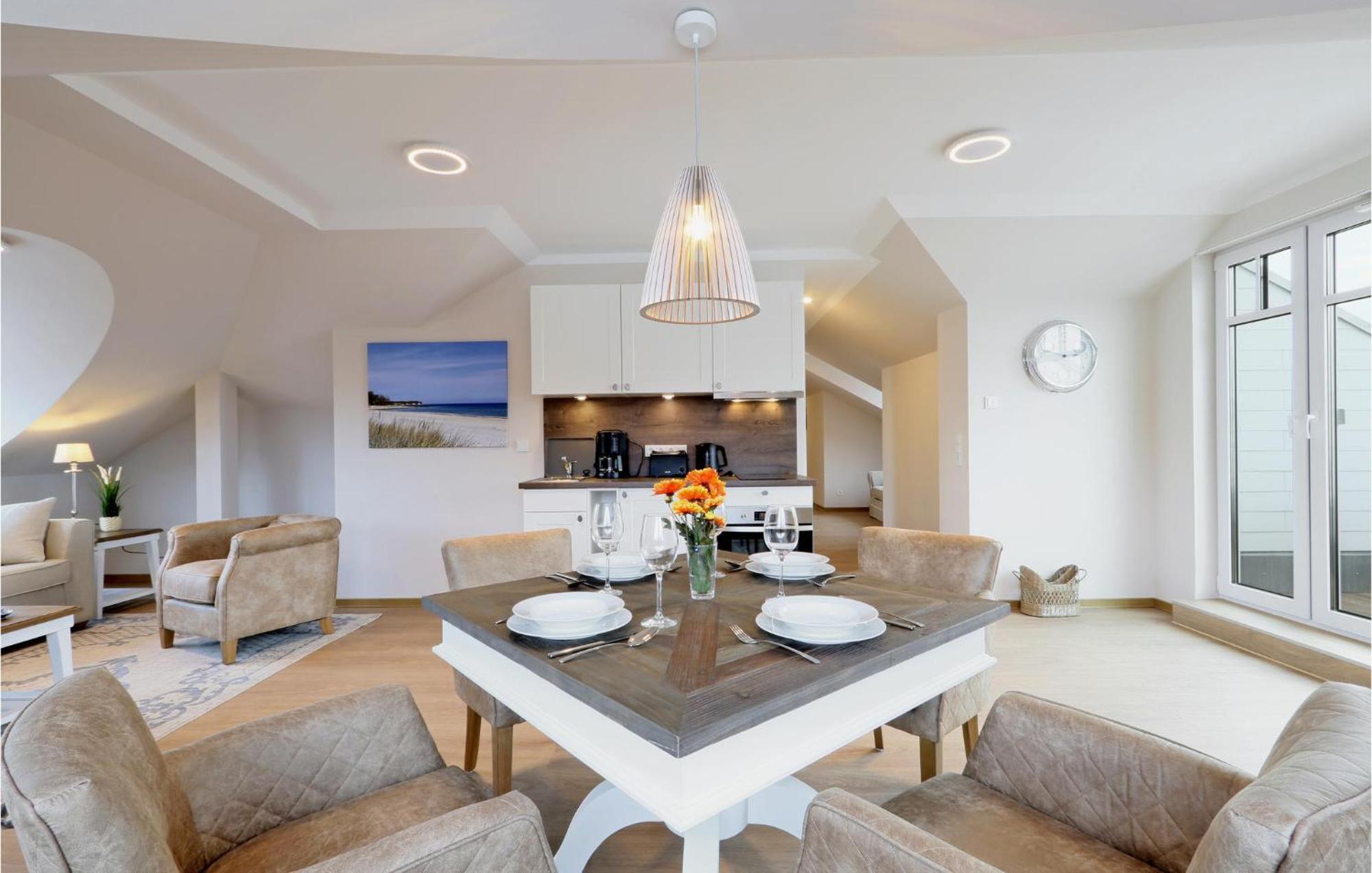 Stunning apartment in Ostseebad Boltenhagen with 1 Bedrooms, Sauna&WiFi Buitenkant foto